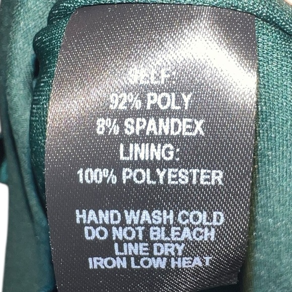 Lulu’s Green Velvet One-Shoulder Mini Dress – Small - Picture 6 of 6